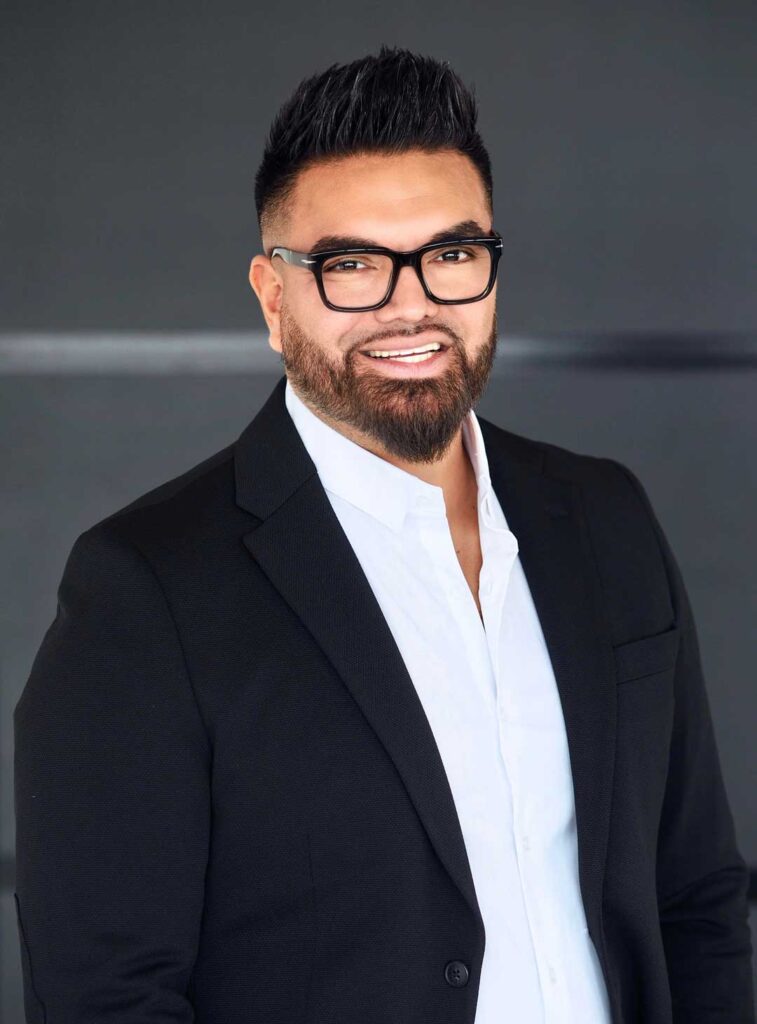 montreal real estate agent luis salgado 3